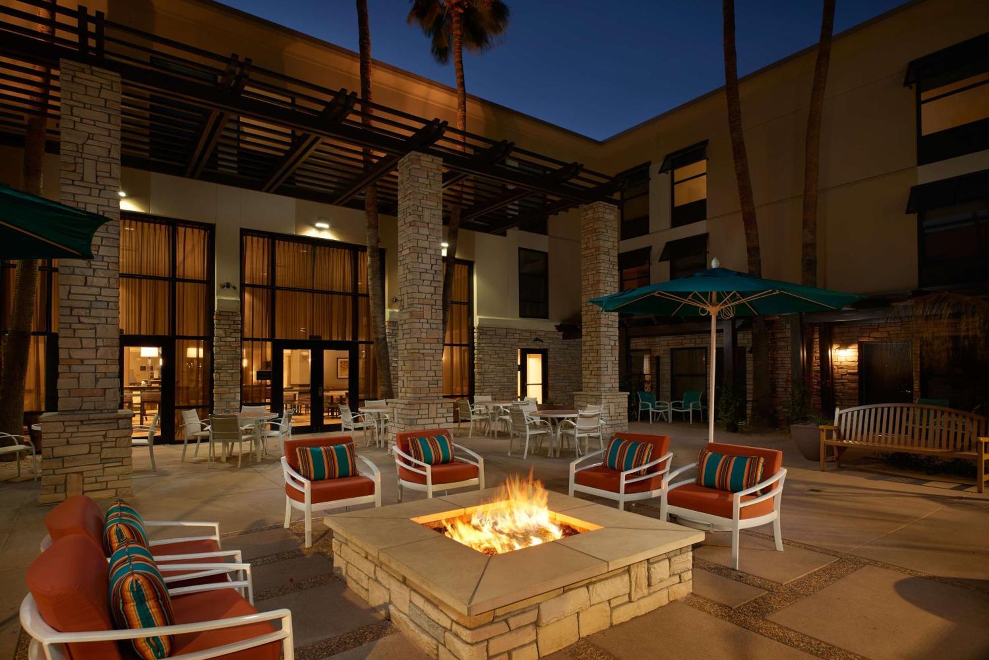 Hampton Inn & Suites Scottsdale On Shea Blvd Dış mekan fotoğraf